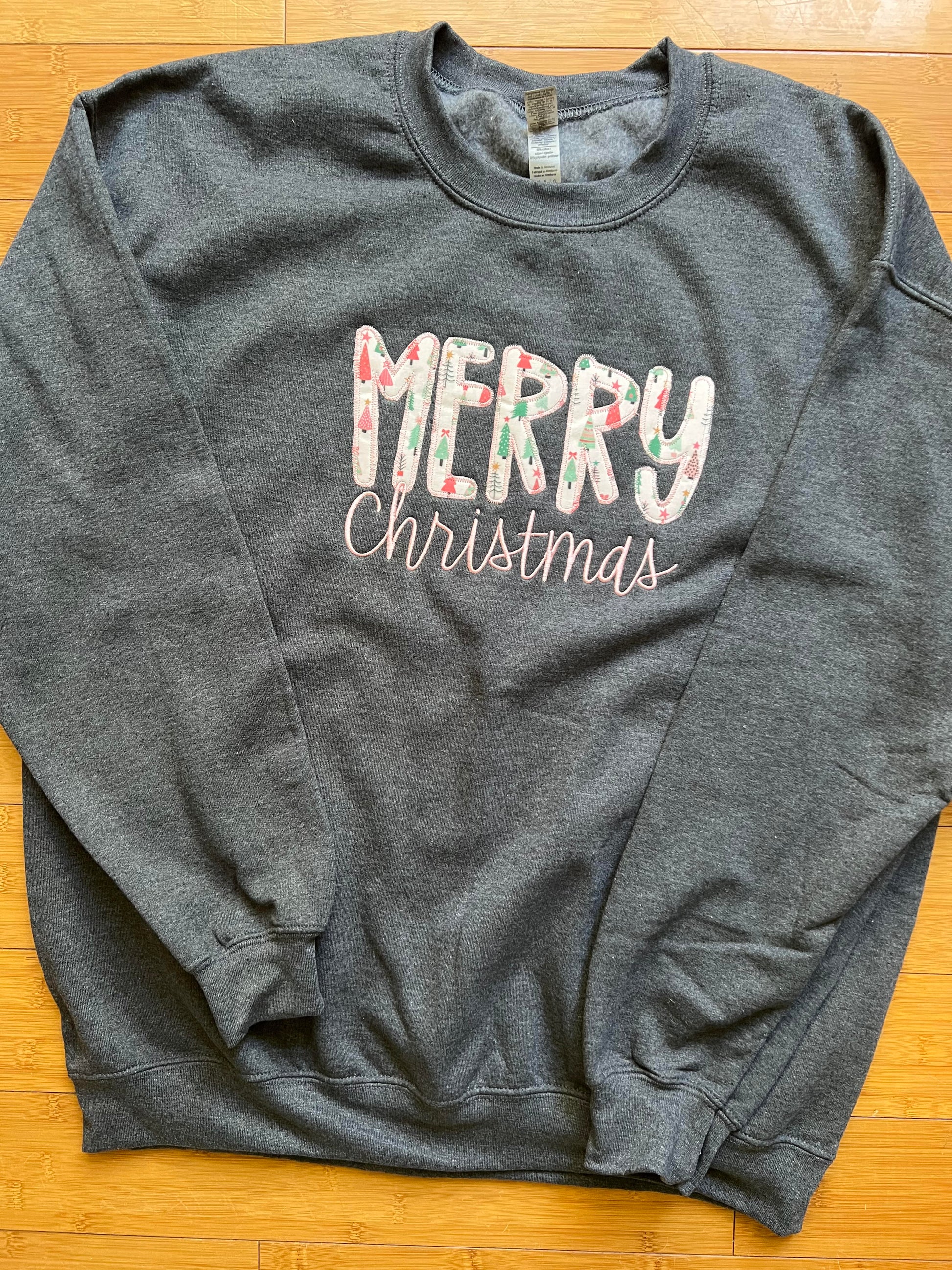 Unisex Crew Neck Sweatshirt Gildan 18000 – Sew Festive